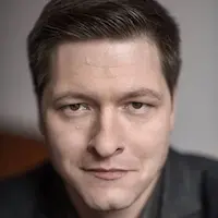 Виталий Бисеров Виталий Бисеров